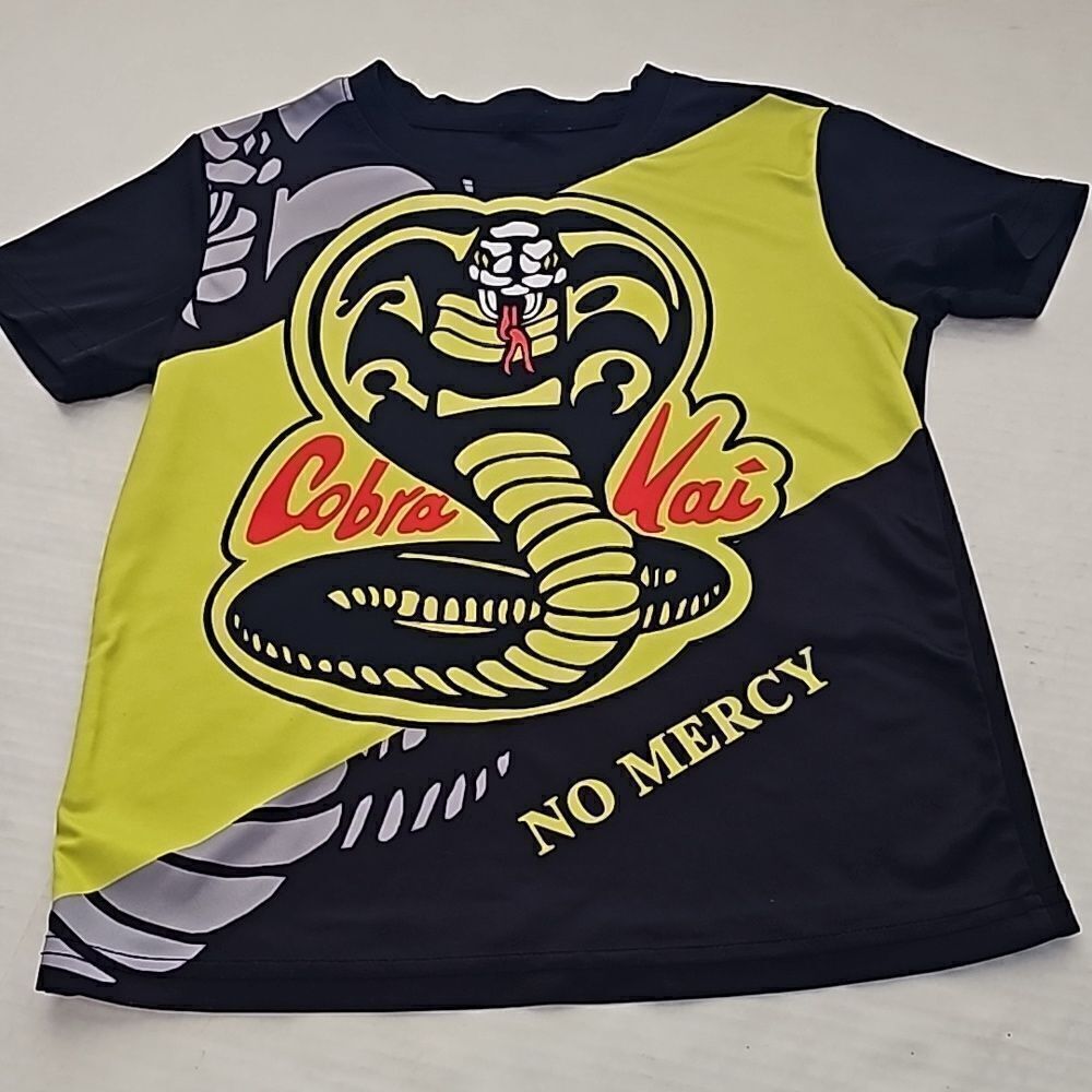Boys short sleeve pullover polyester tee size 7/8